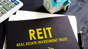 College of Real Estate CORE What is a REIT (Real Estate Investment Trust)