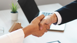 College of Real Estate CORE Building Relationship with Other Real Estate Agents Hand Shake 2